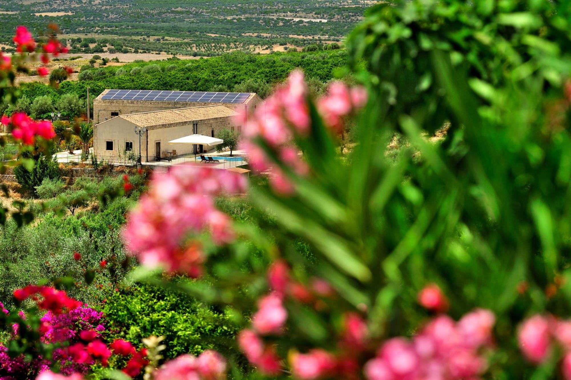 Kallikoros Country Resort & Spa Noto Bagian luar foto